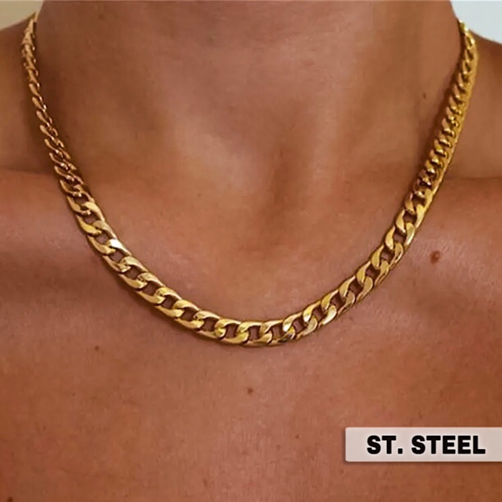 ⚜️𝟯𝟬%𝗢𝗙𝗙 𝗯𝘂𝗻𝗱𝗹𝗲𝘀 𝟯+⚜️ NEW Gold Flat Curb Stainless Steel Necklace